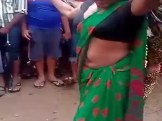 Andhra khiêu dâm bé hor lãng mạn trên đường