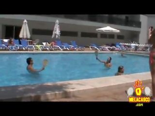 Locuras pl una piscina pãblica 2âº melacasco.com